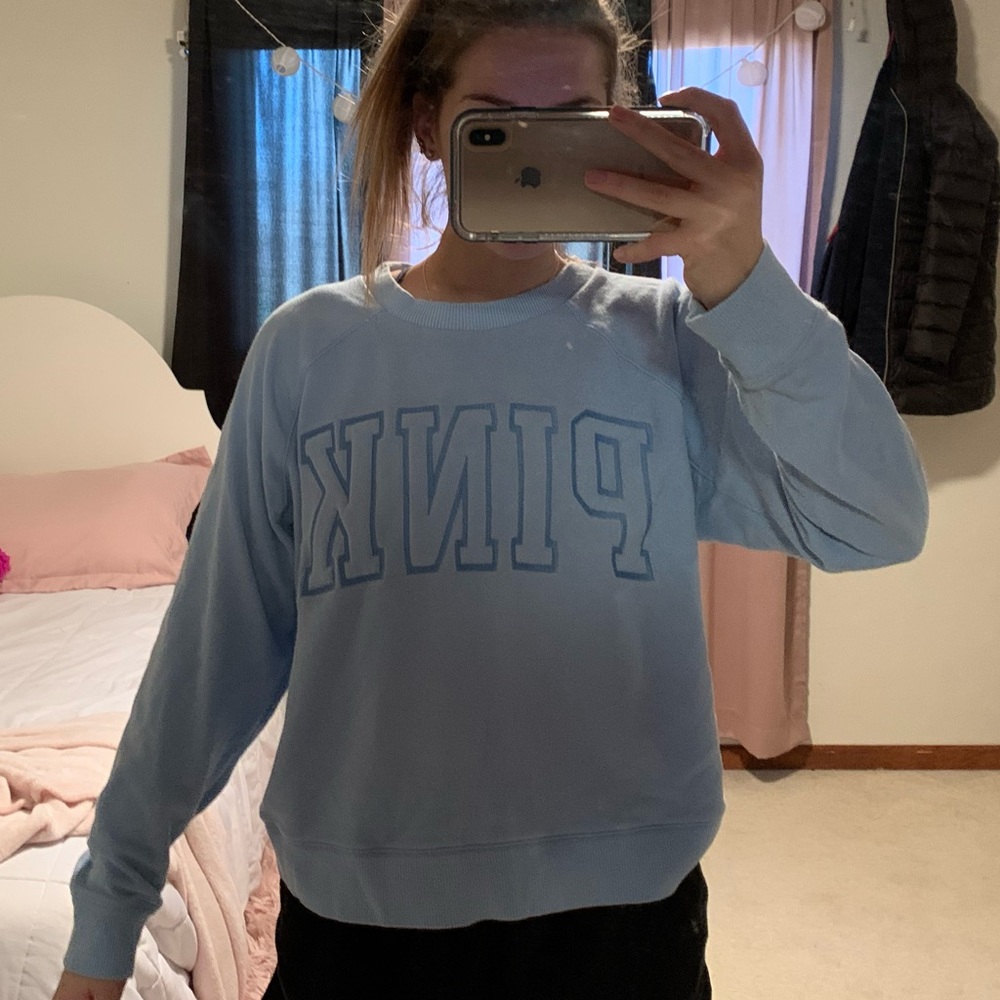 PINK CROPPED CREWNECK